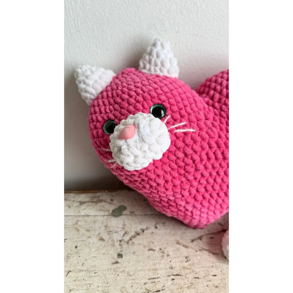 Handmade Knitted Heart Cat Plush Pink White Amigurumi Stuffed Animal